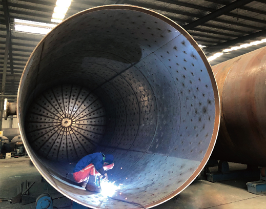 GB150標(biāo)準(zhǔn) 定制內(nèi)襯不銹鋼壓力容器 15m3-100m3
